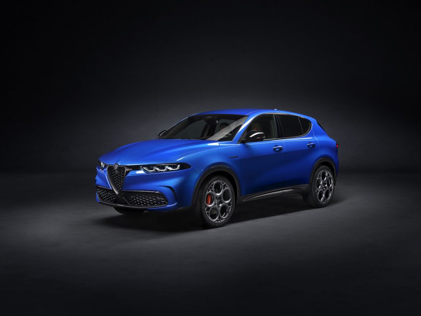 2023 Alfa Romeo Tonale Veloce - Front Three-Quarter Wallpaper 850x638 #40