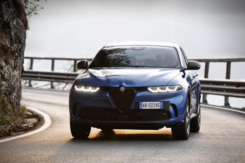 2023 Alfa Romeo Tonale Veloce - Front Wallpaper 850x567 #9
