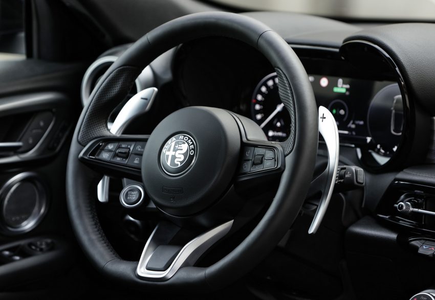 2023 Alfa Romeo Tonale Veloce - Interior, Steering Wheel Wallpaper 850x587 #32
