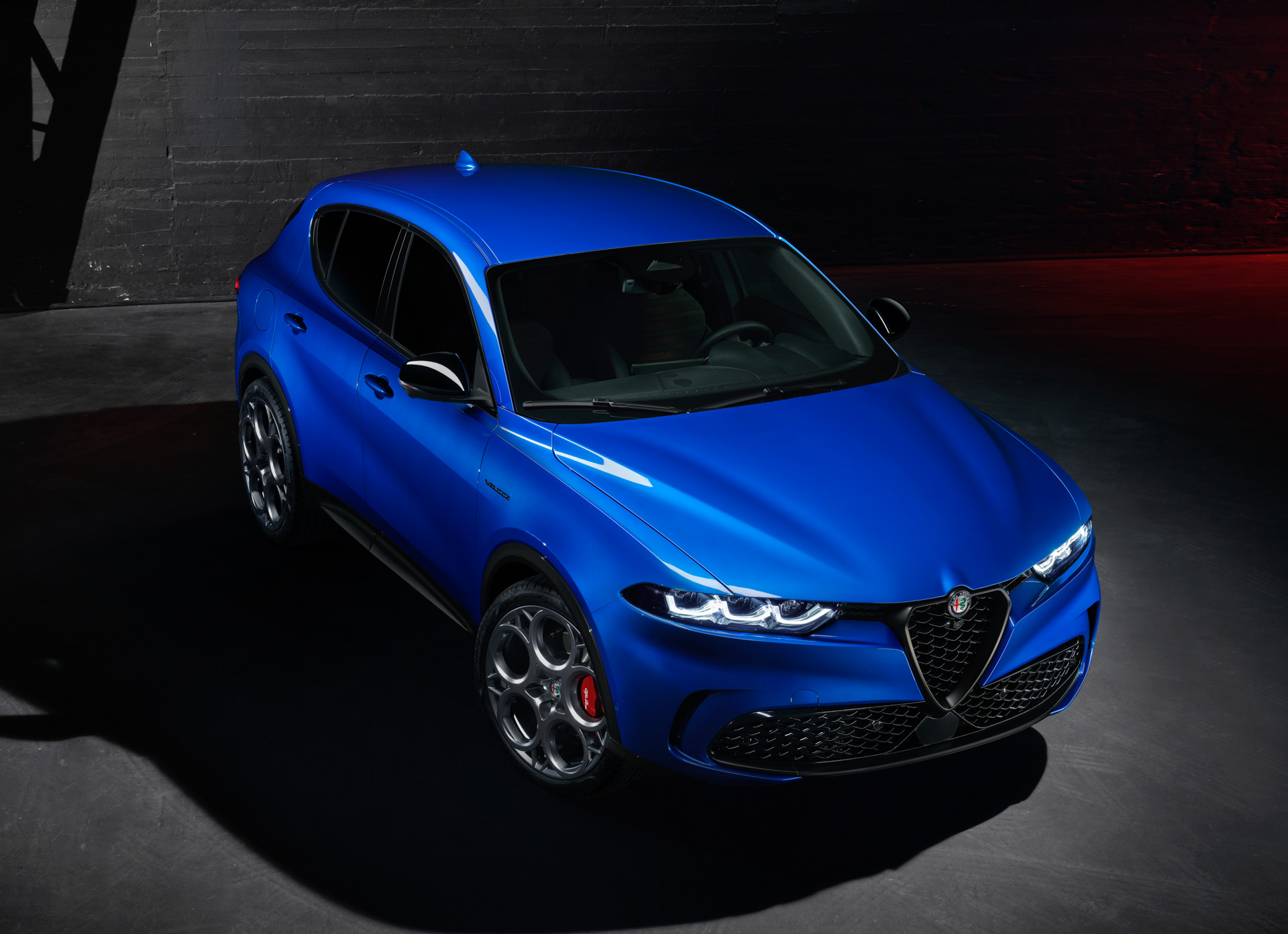 Download 2023 Alfa Romeo Tonale Veloce - Top HD Wallpaper 1920x1392 #44