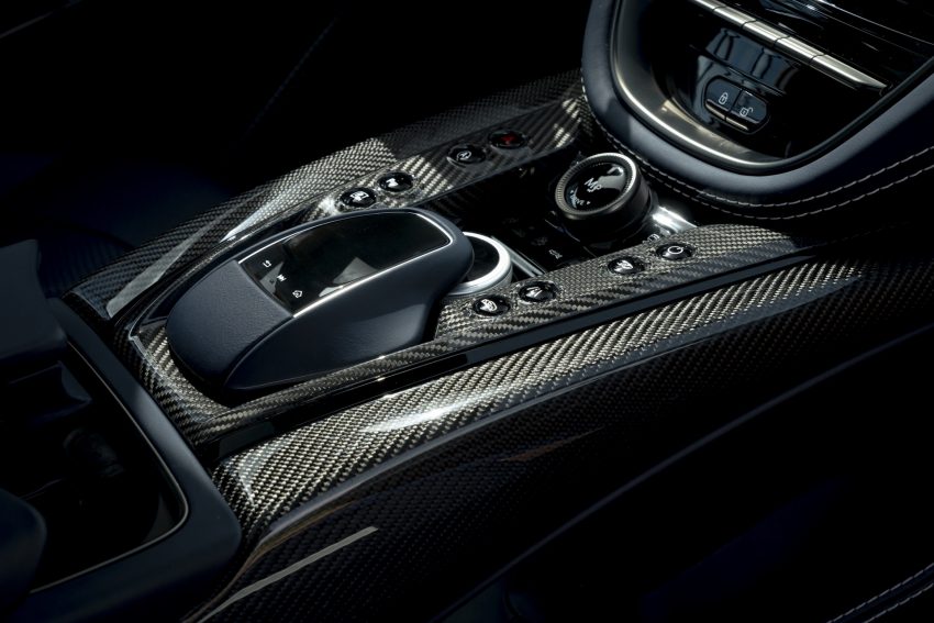2023 Aston Martin DBX707 - Central Console Wallpaper 850x567 #56