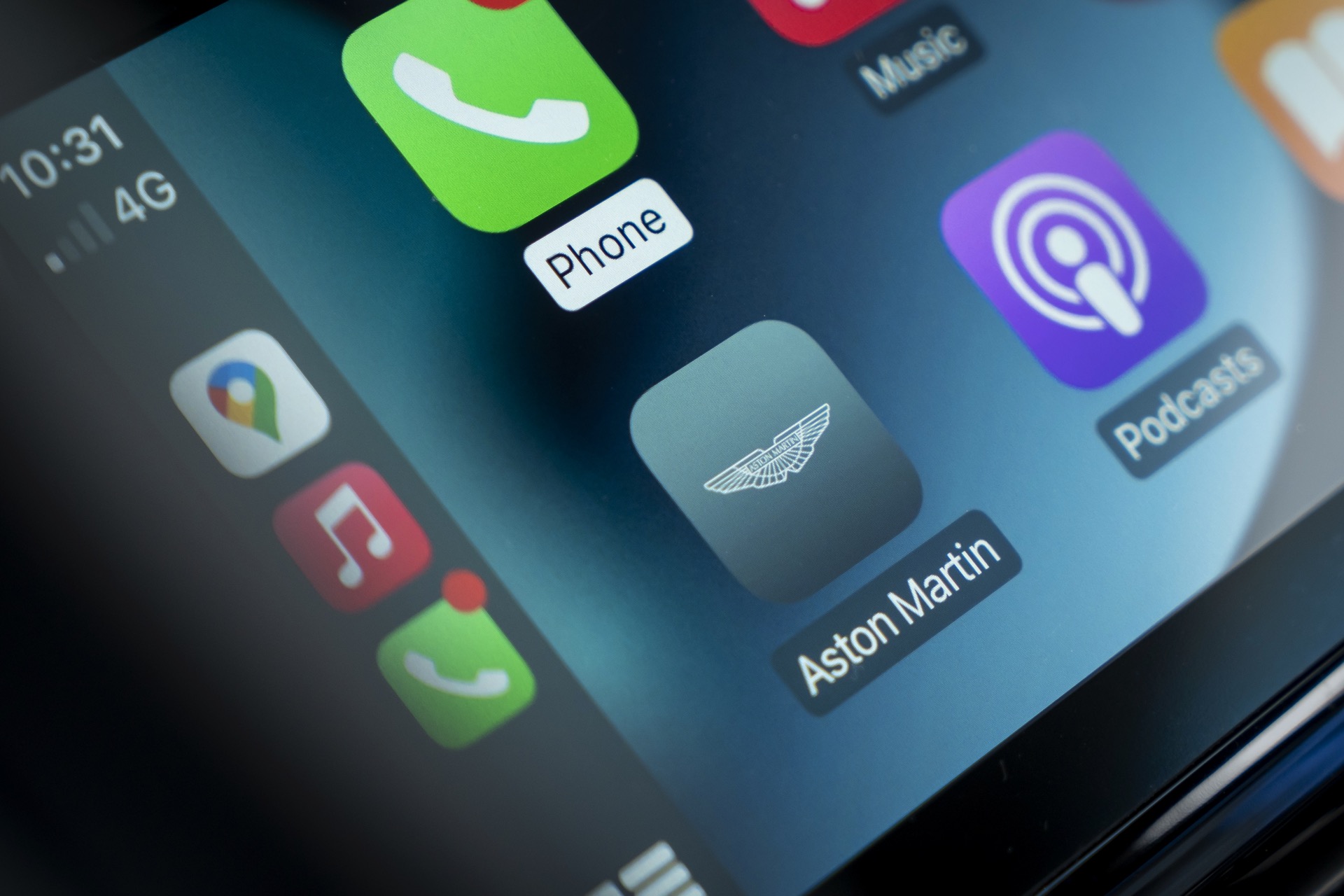 Download 2023 Aston Martin DBX707 - Central Console HD Wallpaper 1920x1280 #55