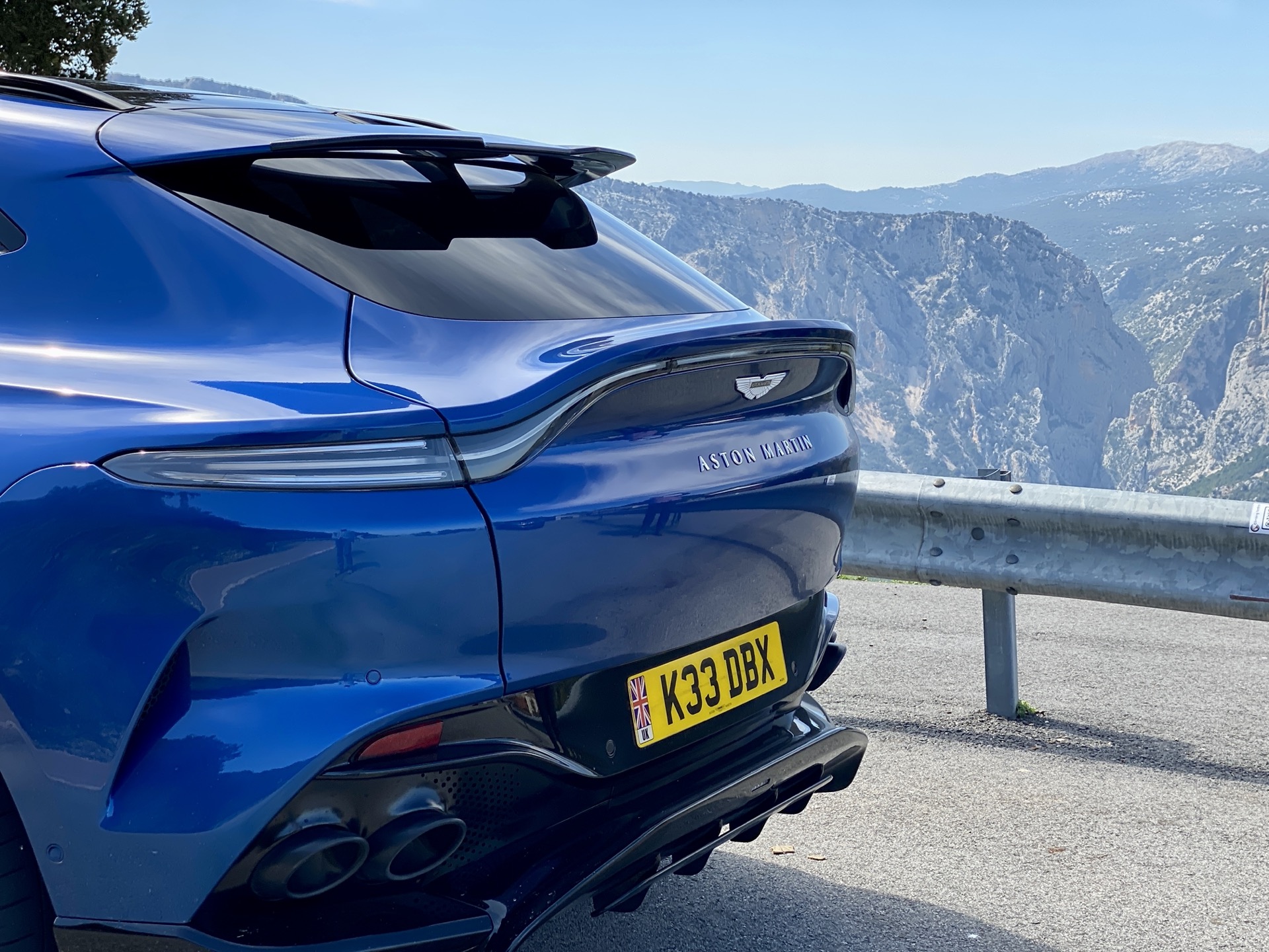 Download 2023 Aston Martin DBX707 - Detail HD Wallpaper 1920x1440 #47