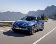 2023 Aston Martin DBX707 - Front Three-Quarter Wallpaper 190x150