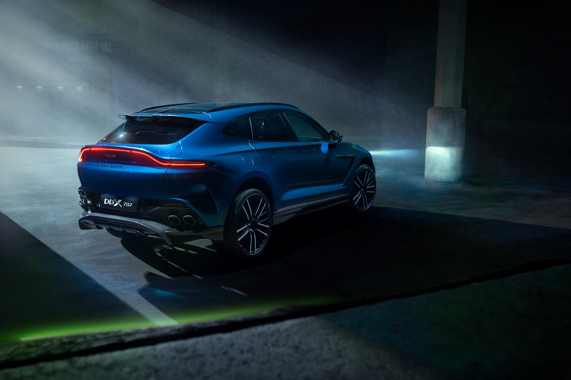 Download 2023 Aston Martin DBX707 - Rear Three-Quarter HD Wallpaper 1920x1280 #5