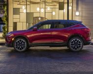 2023 Chevrolet Blazer RS - Side Wallpaper 190x150