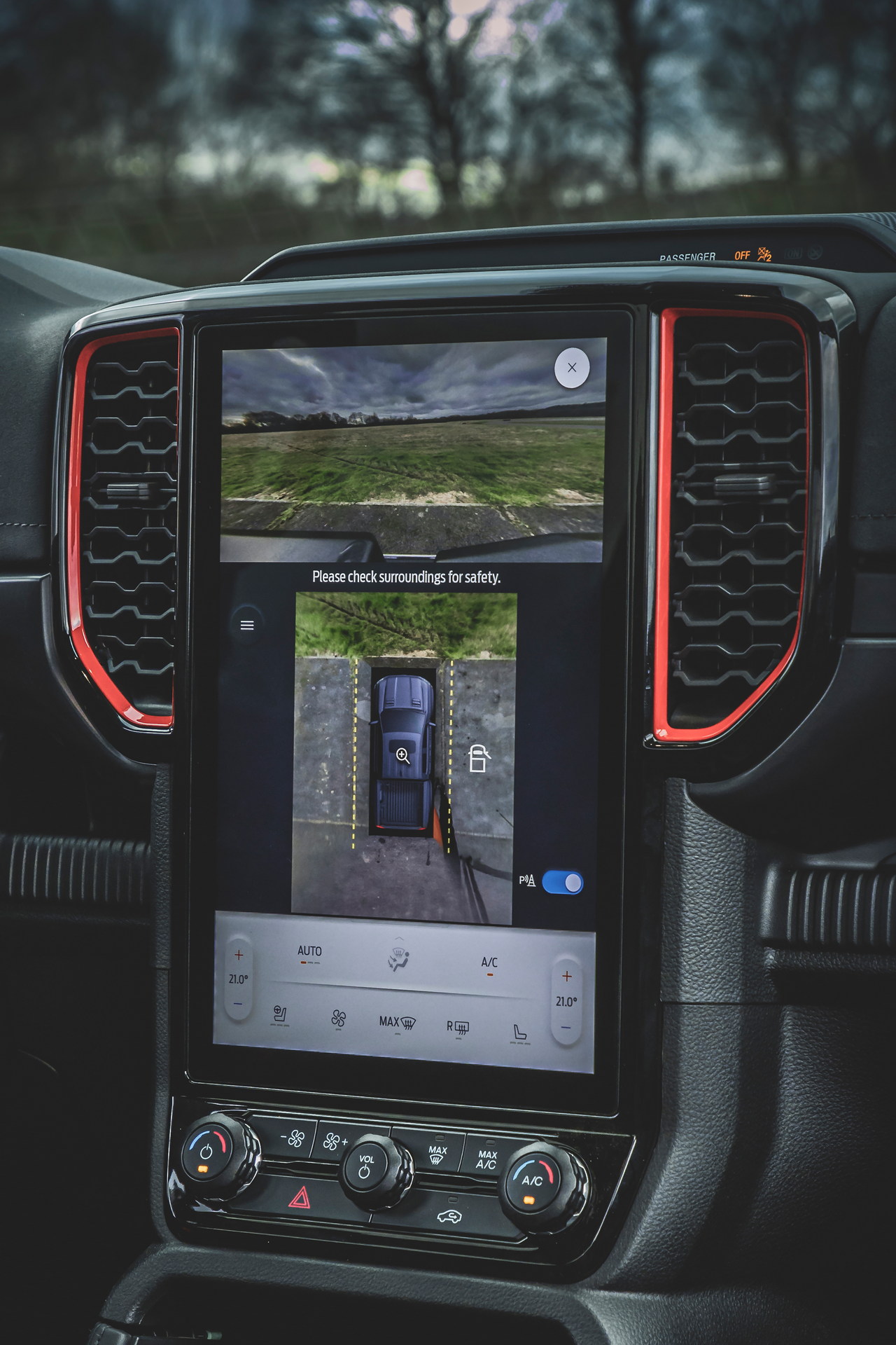 Download 2023 Ford Ranger Raptor - Central Console HD Phone Wallpaper 1280x1920 #47