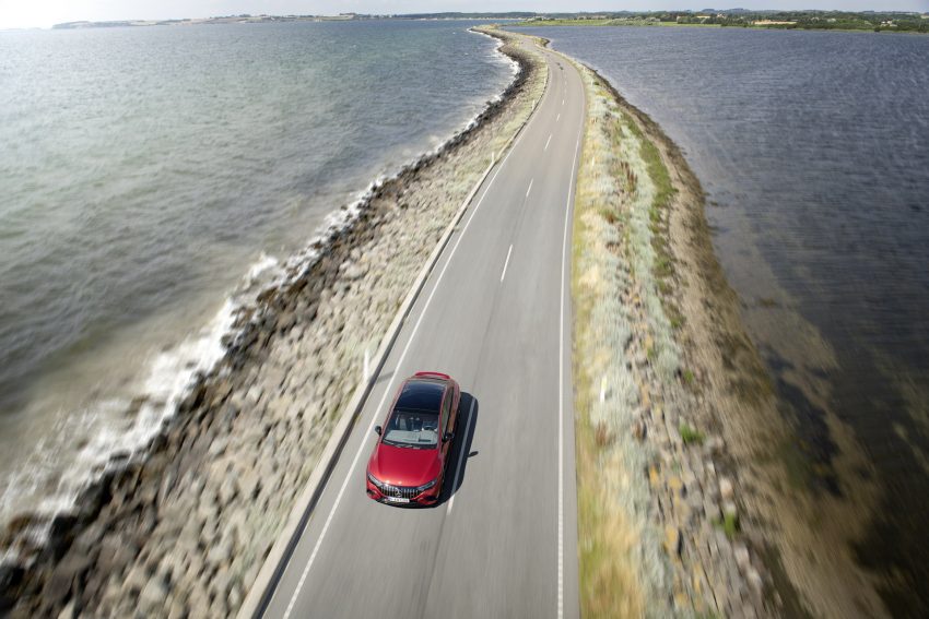 2023 Mercedes-AMG EQE 43 4Matic - Top Wallpaper 850x567 #14