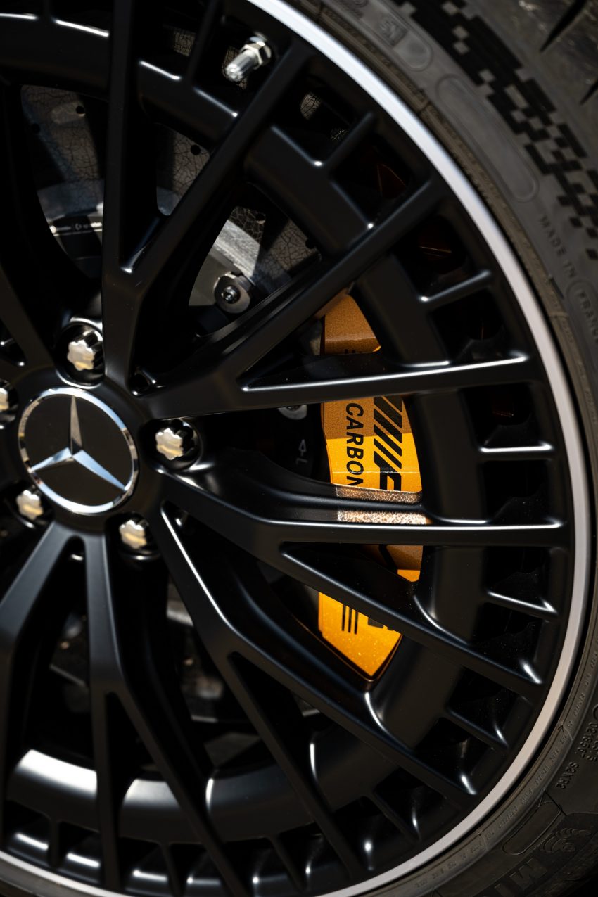 2023 Mercedes-AMG EQE 53 4Matic+ - Brakes Phone Wallpaper 850x1275 #33