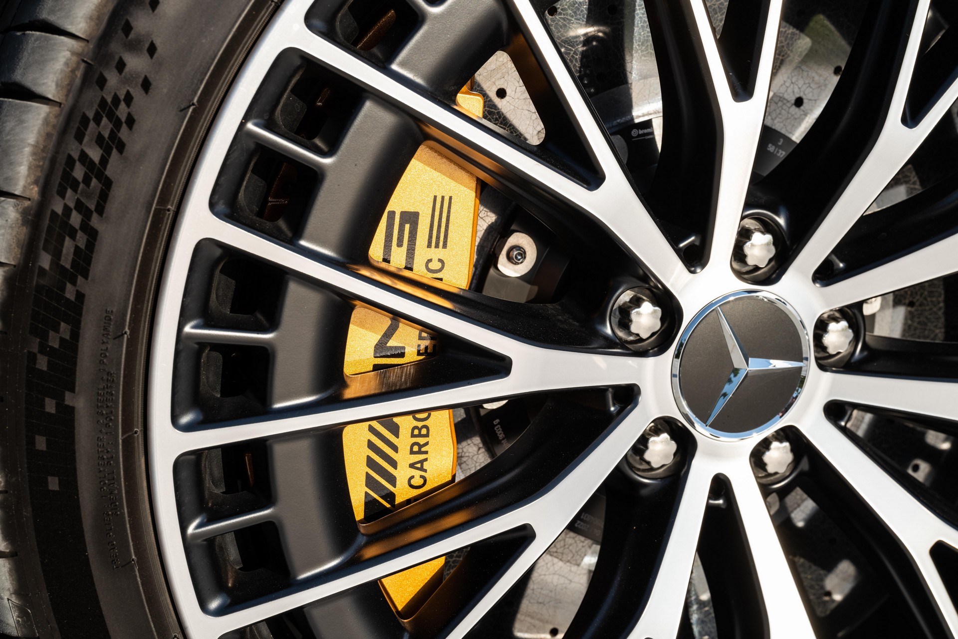 Download 2023 Mercedes-AMG EQE 53 4Matic+ - Brakes HD Wallpaper 1920x1280 #112