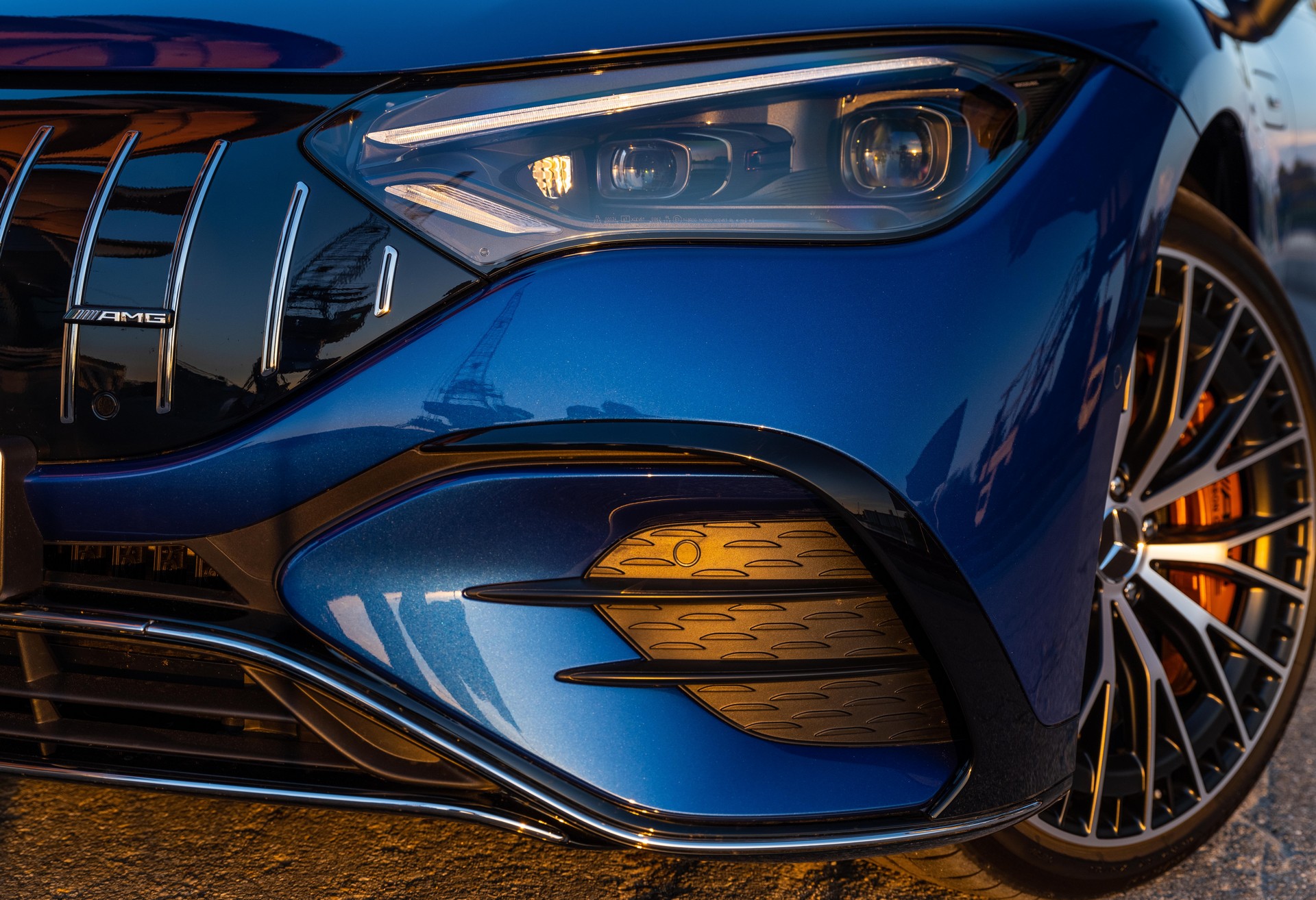 Download 2023 Mercedes-AMG EQE 53 4Matic+ - Headlight HD Wallpaper 1920x1314 #108