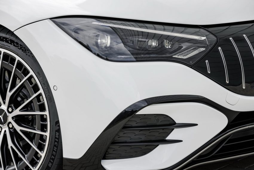 2023 Mercedes-AMG EQE 53 4Matic+ - Headlight Wallpaper 850x567 #166