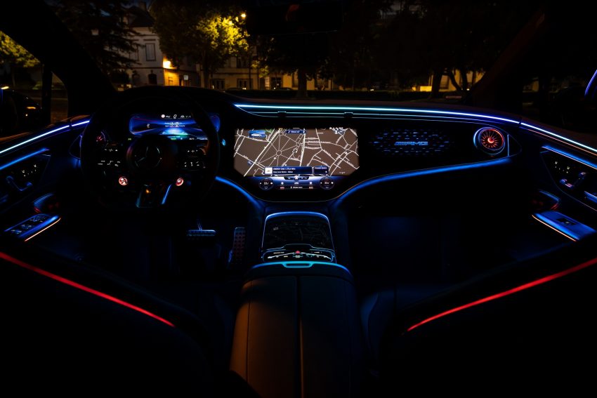 2023 Mercedes-AMG EQE 53 4Matic+ - Interior, Cockpit Wallpaper 850x567 #43