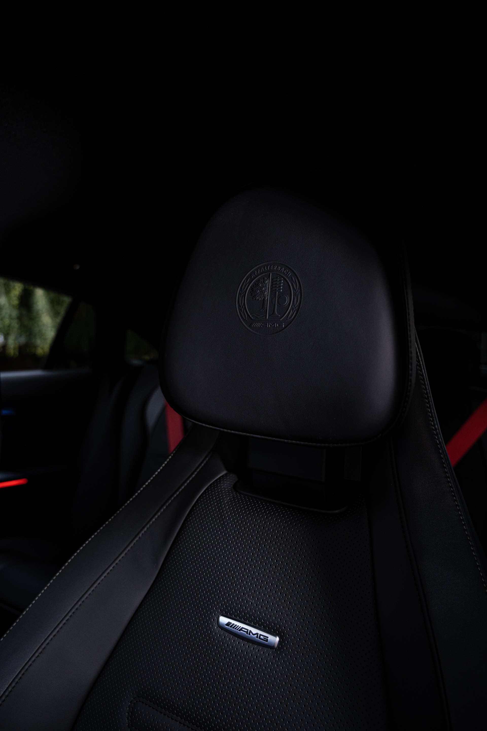 Download 2023 Mercedes-AMG EQE 53 4Matic+ - Interior, Seats HD Phone Wallpaper 1920x2880 #45