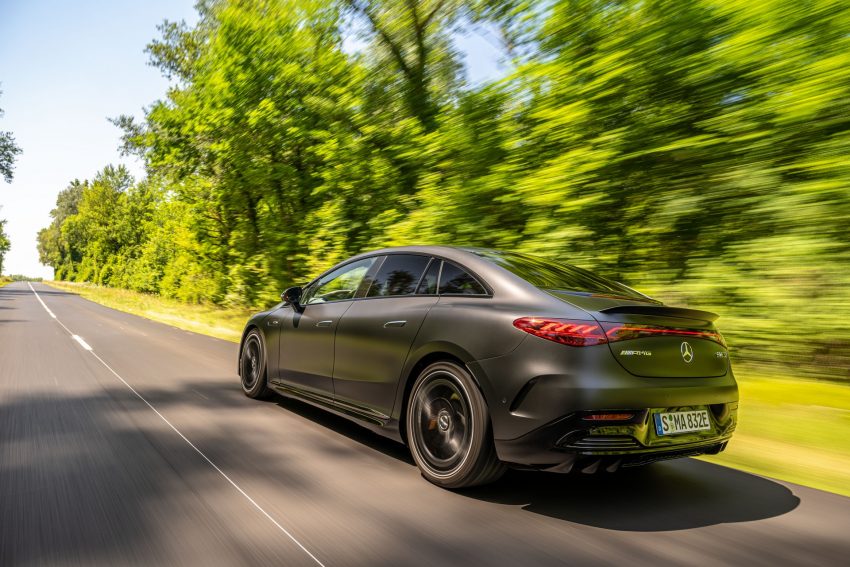 2023 Mercedes-AMG EQE 53 4Matic+ - Rear Three-Quarter Wallpaper 850x567 #17