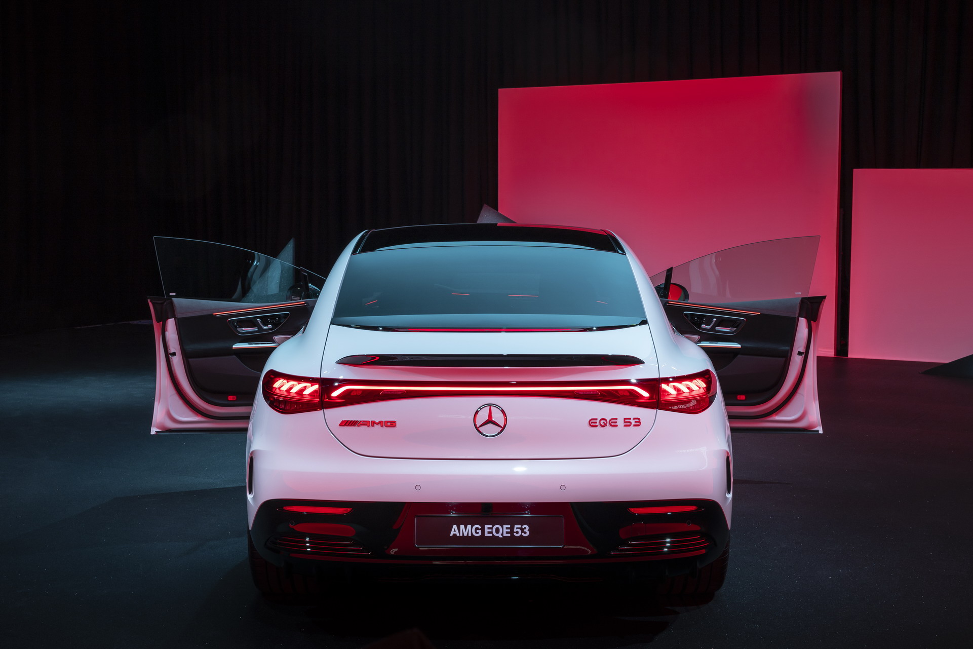 Download 2023 Mercedes-AMG EQE 53 4Matic+ - Rear HD Wallpaper 1921x1281 #187