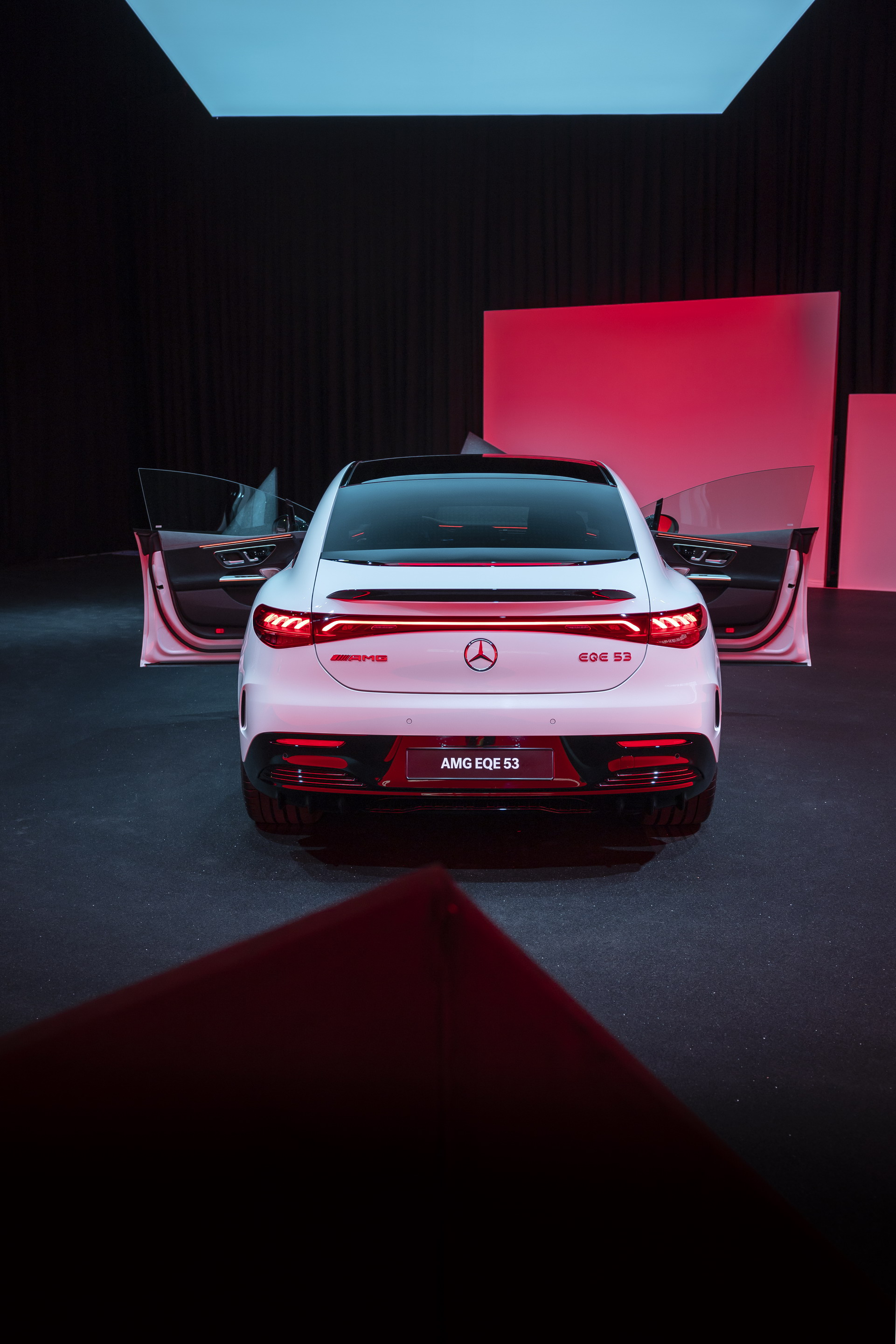 Download 2023 Mercedes-AMG EQE 53 4Matic+ - Rear HD Phone Wallpaper 1921x2881 #188