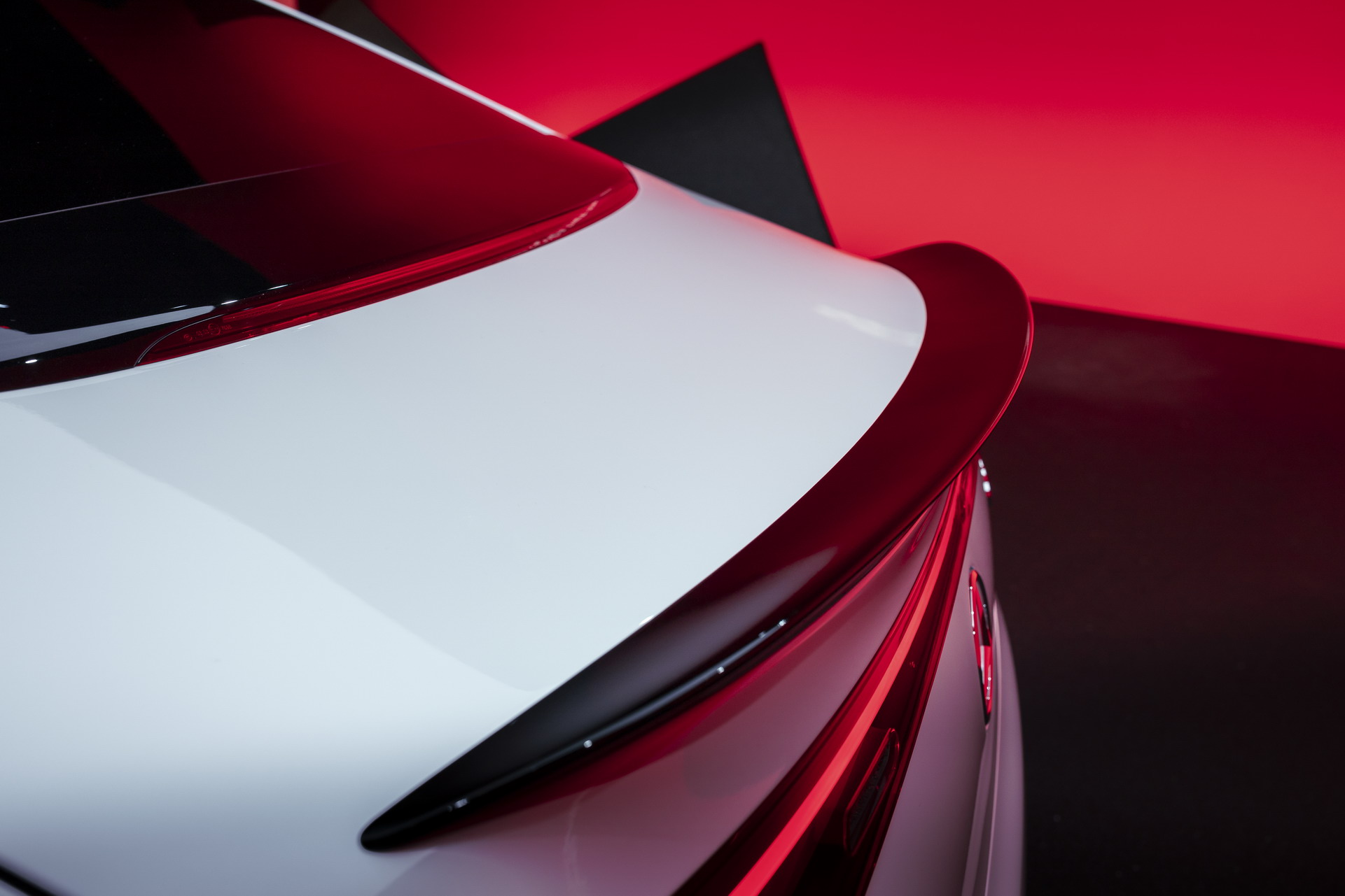 Download 2023 Mercedes-AMG EQE 53 4Matic+ - Spoiler HD Wallpaper 1921x1281 #194