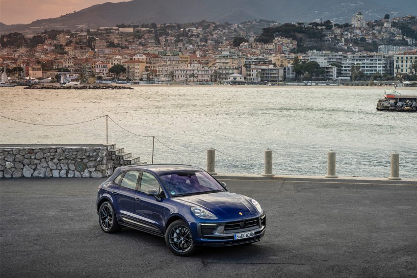 2023 Porsche Macan T - Front Three-Quarter Wallpaper 850x567 #184