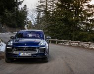 2023 Porsche Macan T - Front Wallpaper 190x150