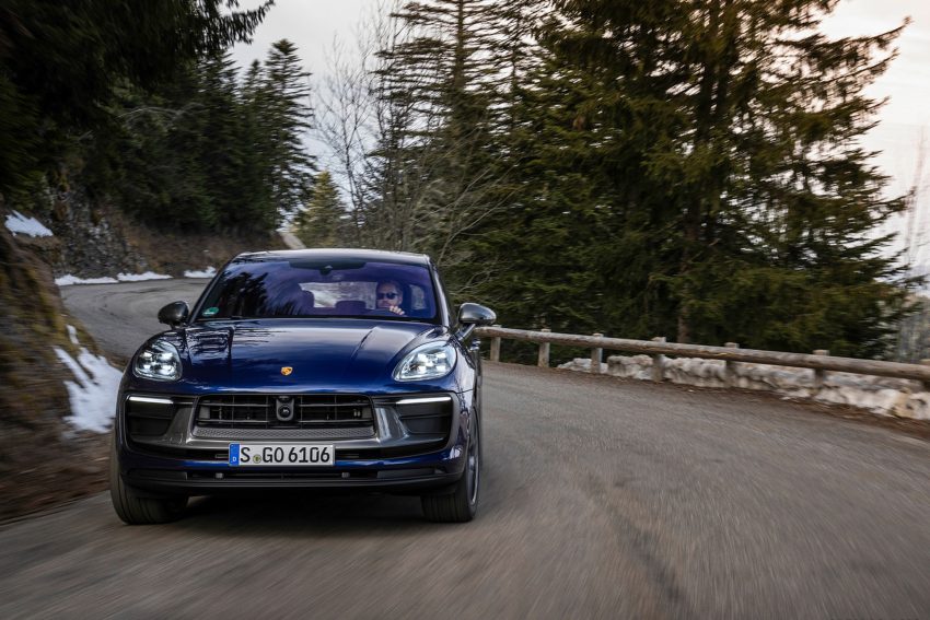 2023 Porsche Macan T - Front Wallpaper 850x567 #162
