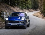 2023 Porsche Macan T - Front Wallpaper 190x150