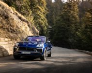 2023 Porsche Macan T - Front Wallpaper 190x150