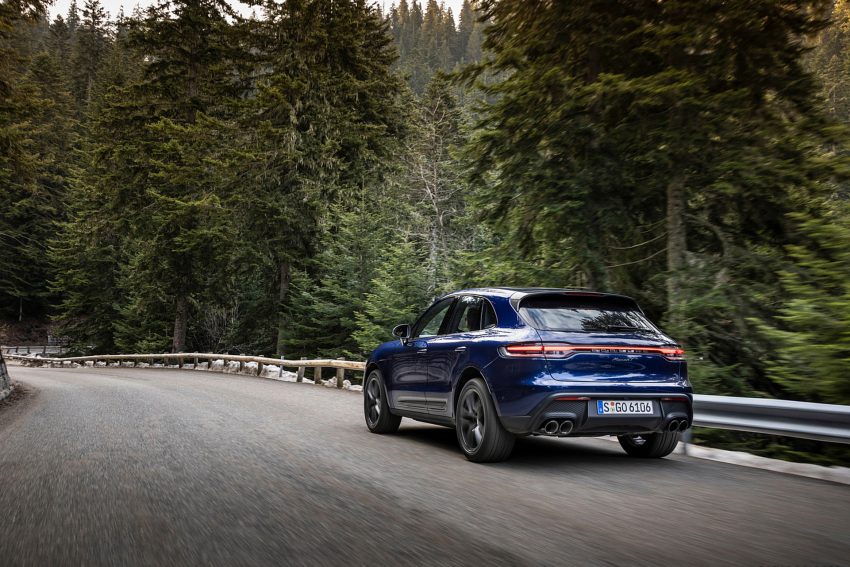 2023 Porsche Macan T - Rear Three-Quarter Wallpaper 850x567 #169