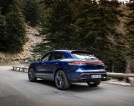 2023 Porsche Macan T - Rear Three-Quarter Wallpaper 190x150