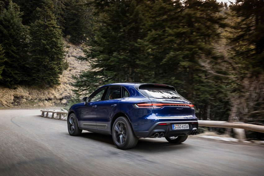 2023 Porsche Macan T - Rear Three-Quarter Wallpaper 850x567 #166