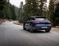2023 Porsche Macan T - Rear Three-Quarter Wallpaper 190x150