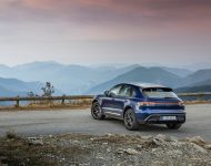 2023 Porsche Macan T - Rear Three-Quarter Wallpaper 190x150