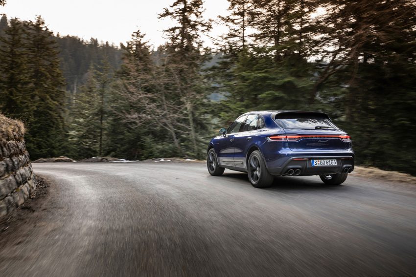 2023 Porsche Macan T - Rear Three-Quarter Wallpaper 850x567 #174