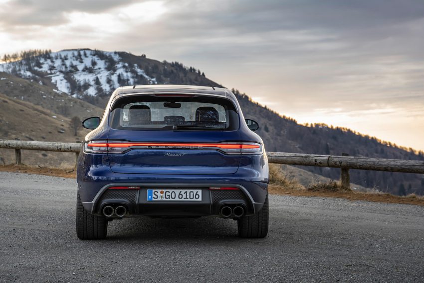 2023 Porsche Macan T - Rear Wallpaper 850x567 #181