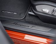 2023 Porsche Macan T - Door Sill Wallpaper 190x150
