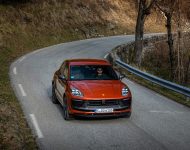 2023 Porsche Macan T - Front Wallpaper 190x150