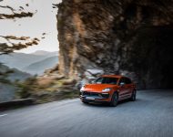 2023 Porsche Macan T - Front Wallpaper 190x150