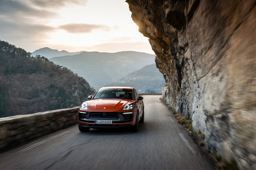 2023 Porsche Macan T - Front Wallpaper 850x567 #96