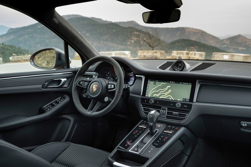 2023 Porsche Macan T - Interior Wallpaper 850x567 #151