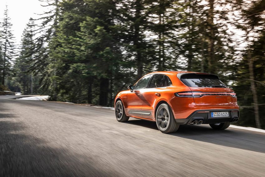 2023 Porsche Macan T - Rear Three-Quarter Wallpaper 850x567 #102