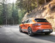 2023 Porsche Macan T - Rear Three-Quarter Wallpaper 190x150