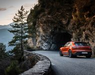 2023 Porsche Macan T - Rear Three-Quarter Wallpaper 190x150