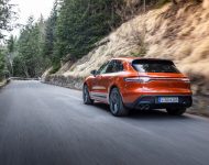 2023 Porsche Macan T - Rear Three-Quarter Wallpaper 190x150