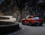 2023 Porsche Macan T - Rear Three-Quarter Wallpaper 190x150