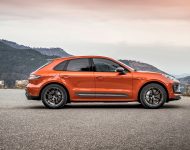 2023 Porsche Macan T - Side Wallpaper 190x150