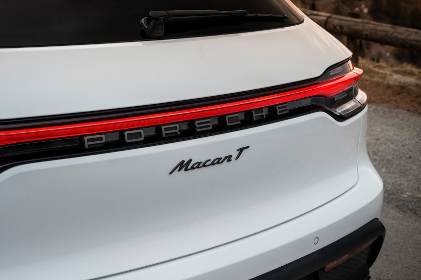 2023 Porsche Macan T - Badge Wallpaper 850x567 #64