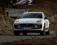 2023 Porsche Macan T - Front Wallpaper 190x150