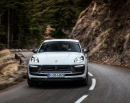 2023 Porsche Macan T - Front Wallpaper 190x150