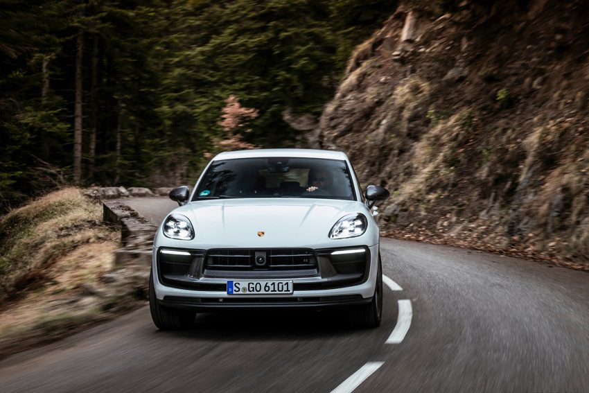 2023 Porsche Macan T - Front Wallpaper 850x567 #8