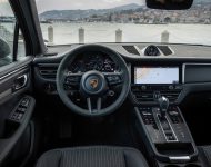 2023 Porsche Macan T - Interior, Cockpit Wallpaper 190x150